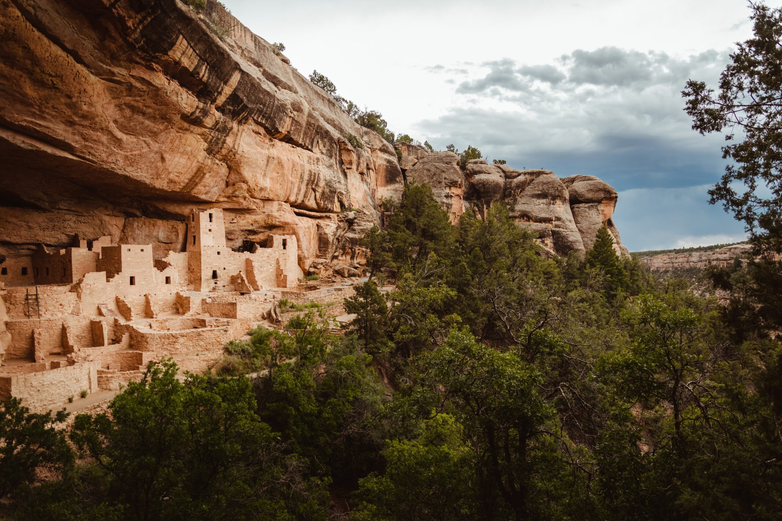 Mesa Verde National Park cliff dwellings