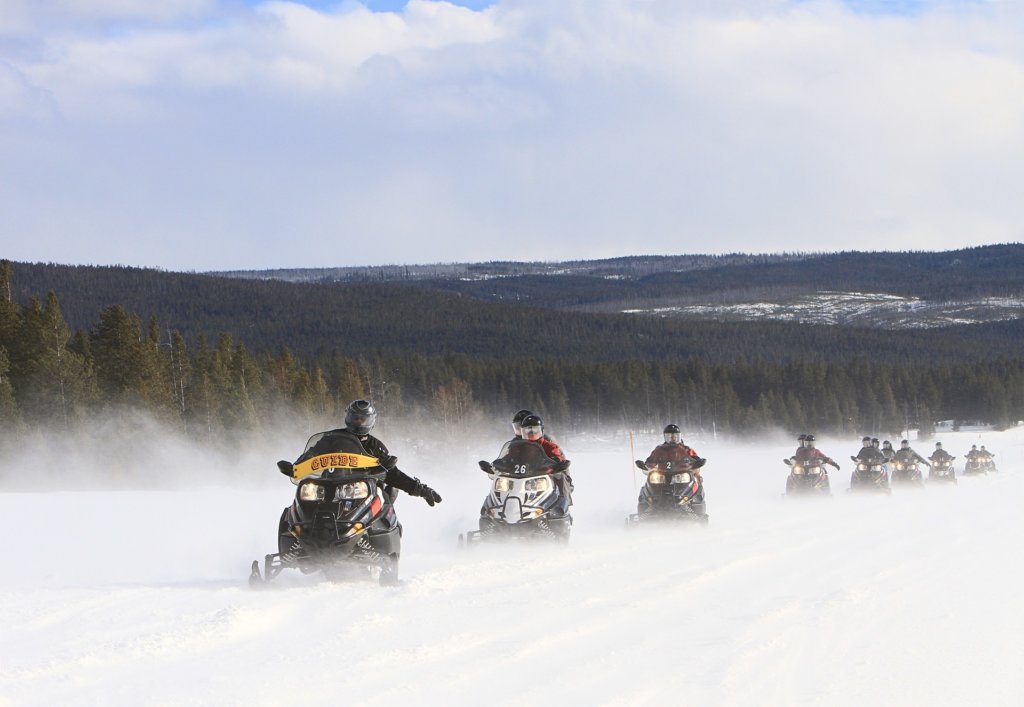 Colorado Snowmobile Tours