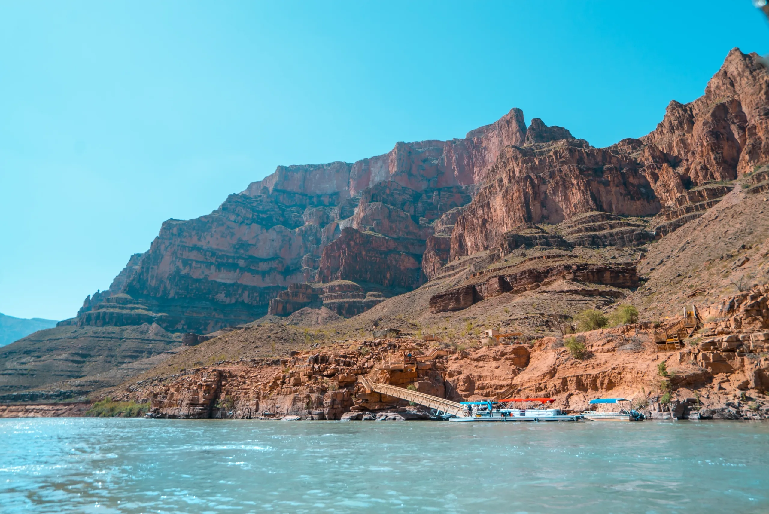 Boating on the Colorado River