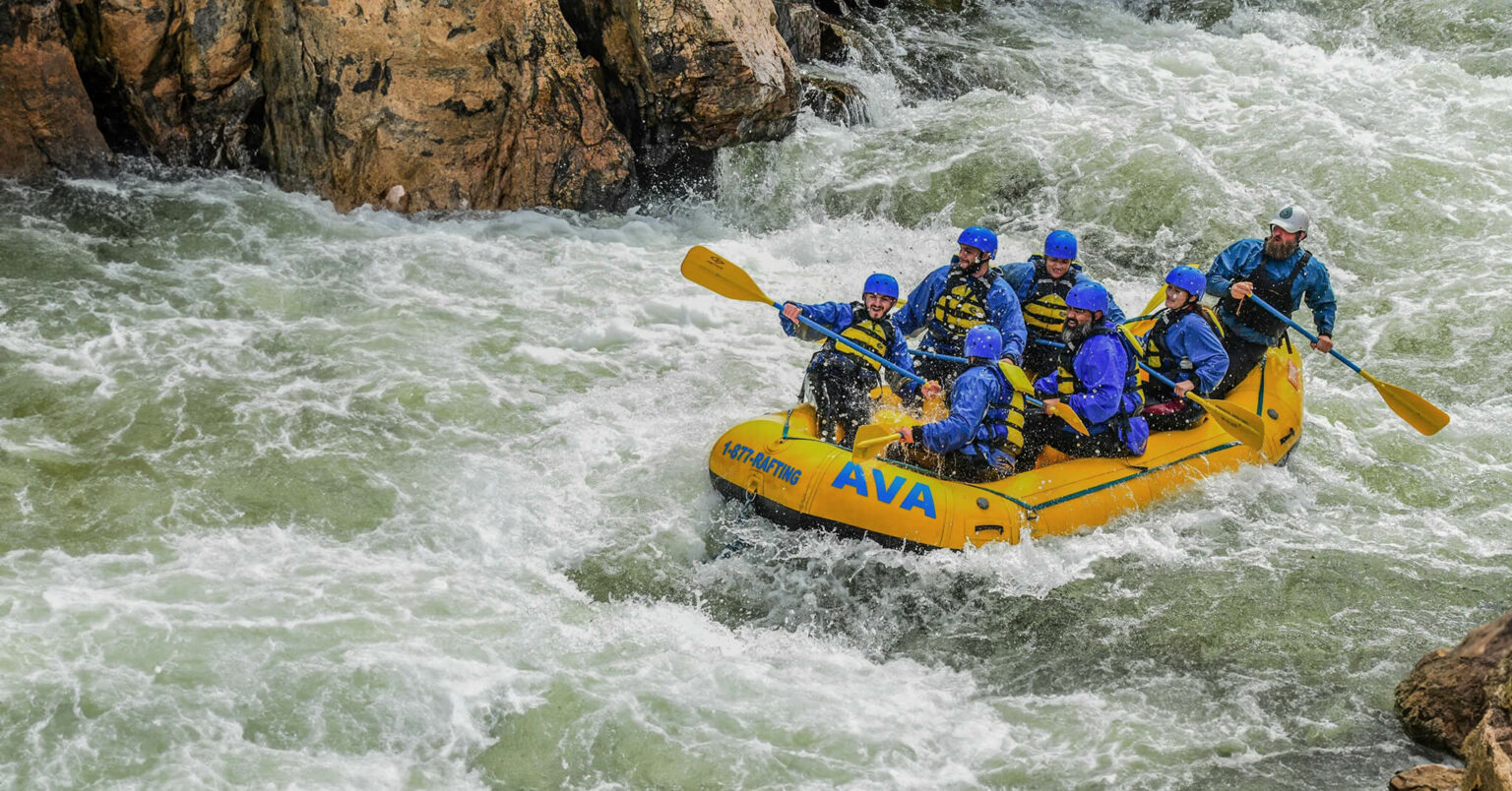 rafting trips in colorado