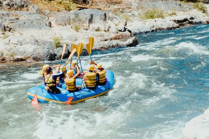 Oars up on a Colorado River.